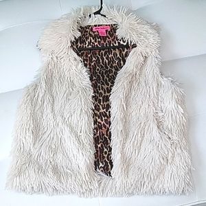 Betsey Johnson faux shearling vest size M